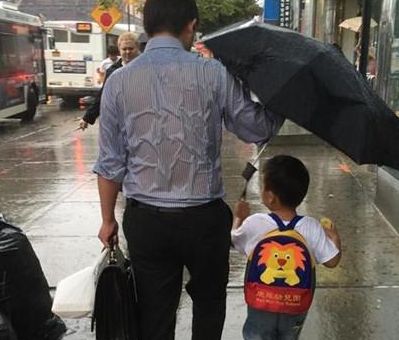 丁可：与儿子谈脊梁