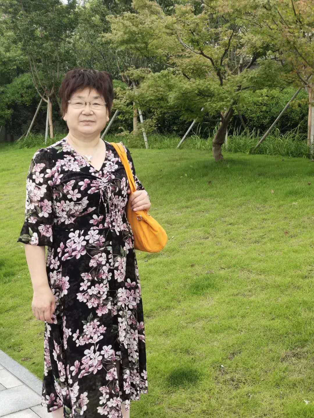 忆母亲（郑彦芹）